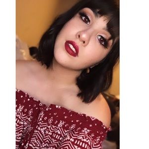 Meet your Posher, Briana